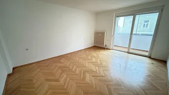 Expose Komfortables Wohnen mit verglaster Loggia – 2-Zimmer