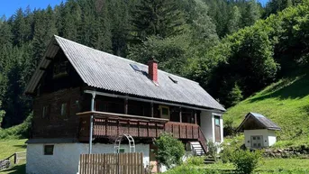 Expose Die historische Kupferkeusche – traditionelle Almhütte mit vielfältigen Möglichkeiten in Rachau