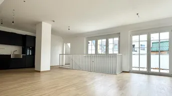 Expose Unbefristeter WG-Traum im Biedermeier-Schlössl – 5-Zimmer-Maisonette mit 2 Bädern und großzügiger Terrasse!