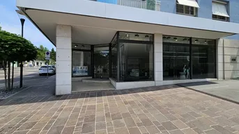 Expose Geschäftslokal in TOP Frequenzlage im Zentrum von Velden am Wörthersee mit großem Schaufenster!