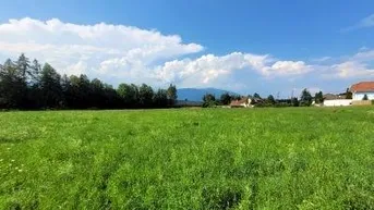 Expose Ebenes Grundstück in sonniger Lage nahe Villach und Infineon.