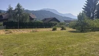 Expose Sonniges, ebenes Grundstück mit Altbestand in ruhiger Lage nahe dem Linsendorfer See!