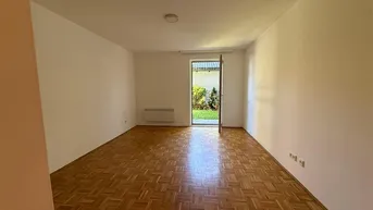 Expose 1 Zimmer mit kleinem Garten