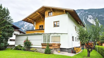 Expose Platz für die ganze Familie - großzügiges Haus in Ötztal Bahnhof