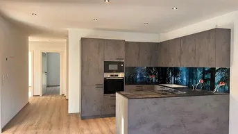 Expose Barrierefreie 4-Zimmer-Neubauwohnung mit Lift, großem Keller und 2 PKW-Stellplätzen in ruhiger Lage