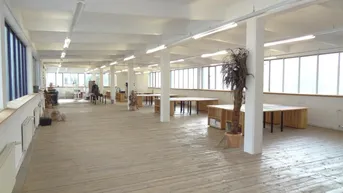 Expose Verkehrgünstig gelegenes Loft Büro im "Industrial Style" mit Parkplätzen neu zu vermieten