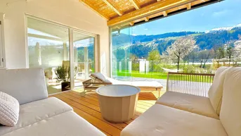 Expose Haus mit zwei Wohnungen auf ca. 820 m² Traumgrundstück mit Berg &amp; Flussblick