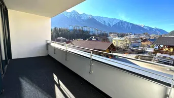 Expose Famose 4-Zimmer-Wohnung mit Loggia in zentraler Lage!