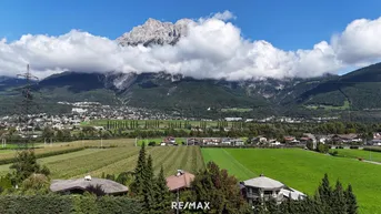 Expose Wohnen, wo das Leben aufblüht - Einfamilienhaus mit grünem Rückzugsort!