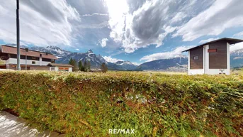 Expose NEUER PREIS!!! Altbau-Flair mit Freiraum – 2-Zimmer-Wohnung mit großer Terrasse!