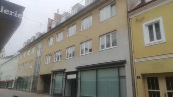 Expose PROVISIONSFREI - Helle 3-Zimmerwohnung in der Innenstadt