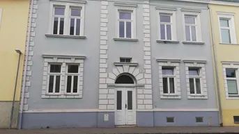 Expose Helle Altbauwohnung mit Gartenmitbenützung