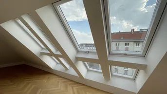 Expose ERSTBEZUG! Traumhafte Maisonette Dachgeschosswohnung mit drei Terrassen!