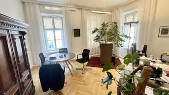 Expose Repräsentatives Altbaubüro in bester Innenstadtlage!
