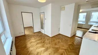 Expose Helle Wohnung zwei Zimmer Wohnung!