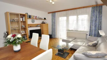 Expose Sonnige 3-Zimmer ETW mit Loggia, Balkon und Einzelgarage