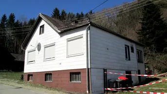 Expose Sanierungsobjekt in idyllischer Waldrandlage!