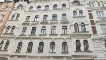 Expose Großzügige Altbauwohnung im 2. Stock mit Potenzial und Klopfbalkon in begehrter Lage!