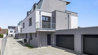 Expose Familiengerechte Einfamilienhäuser komplett in ZIEGEL-Massivbauweise - mit Doppelgarage und schöner Dachterrasse mit Aussicht!