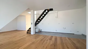 Expose Helle und freundliche 2-Zimmer DG Wohnung mit Balkon und großer Dachterrasse mit 360° Stadtblick!