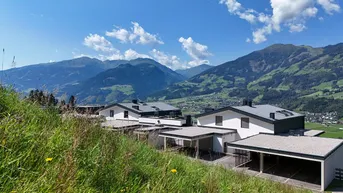 Expose [Panoramablick] Sonniges Baugrundstück in Hart im Zillertal zu kaufen