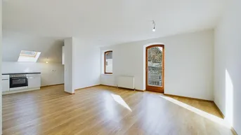 Expose Großzügige 3-Zimmer-Dachgeschosswohnung in Bad Häring zu verkaufen