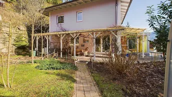 Expose Großzügiges Einfamilienhaus in Niederndorf zu verkaufen