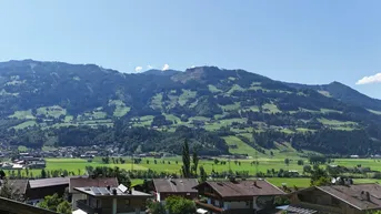 Expose Ruhig gelegenes Grundstück mit Weitblick in Hart im Zillertal zu kaufen