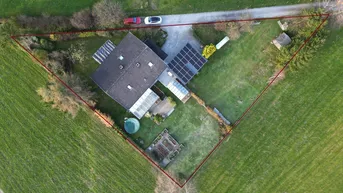 Expose Liebevoll renoviertes Haus mit großzügigem Grundstück und Bergblick