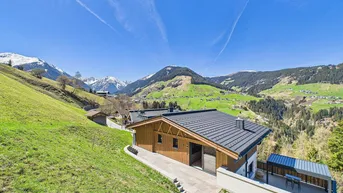 Expose Grinzens - Neubau/Erstbezug: Exklusive Dachgeschosswohnung zu kaufen.
