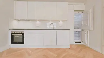 Expose ++ HOCHWERTIG SANIERTE 3 ZIMMER NEUBAUWOHNUNG + ERSTBEZUG + NUR € 253,- BK INKL HEIZUNG UND WARMWASSER++ NUR € 3.999 pro m²++