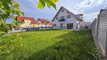 Expose ++TOP - Ausstattung + Grundstück 511m² + Nähe S-Bahn + 5 Zimmer + 3 Bäder + Wohnessküche 55m² + SPA-Bereich + Weinkeller +
