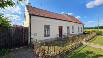 Expose GELEGENHEIT MIT GROSSEN POTENTIAL IN PALTERNDORF HAUS MIT 6 ZIMMER 156 WFL. PLUS 2 GROSSE SCHUPPEN