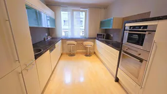 Expose ++ TOP Ausstattung ++ 2 ZIMMER++ Extra moderne DAN-Einbauküche 10m² ++ 1100 HERZGASSE ++