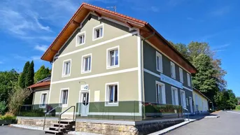 Expose Gasthaus mit 2 Wohnungen in Stein - Nähe Therme Loipersdorf!