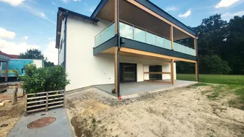 Expose Wunderschöne Eigentumswohnungen (72m²) mit überdachten Terrassen, traumhaften Eigengärten und Riegersburgblick bei Fürstenfeld! Provisionsfrei!