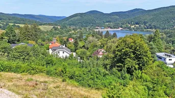 Expose Fabelhaftes Grundstück mit Seeblick in begehrter Toplage am Bartberg