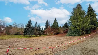 Expose Südlich ausgerichtetes, ruhig gelegenes Grundstück im Ortszentrum
