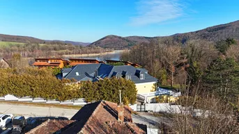 Expose Südhang mit Althaus in bester Lage am Bartberg