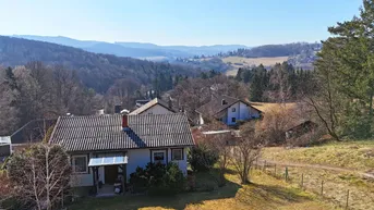 Expose Herrliche Sonnenlage mit wunderschönem Fernblick auf großzügigem Grundstück - TEILBAR!