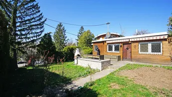 Expose Kleingarten für ganzjähriges Wohnen: Sommerhaus auf Eigengrund mit Neubaupotenzial