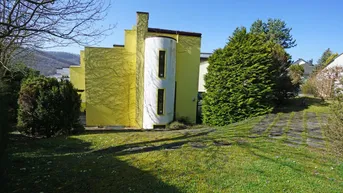 Expose Eckreihenhaus mit Einfamilienhauscharakter in zentrumsnaher Aussichtsslage