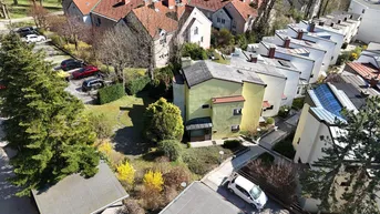 Expose Eckreihenhaus mit Einfamilienhauscharakter in zentrumsnaher Aussichtsslage