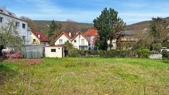 Expose Breitenfurt Ost: Sonniges Eckgrundstück im Ortskern - Aufschließung bezahlt!