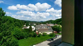 Expose 3-Zimmer-Miete mit grünem Fernblick im Stadtzentrum von Pressbaum