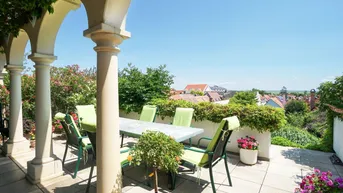 Expose Einmalig! Stilvolle Premium-Residenz mit altem Weinhaus am Neusiedler See