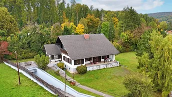 Expose Premiumlage im Wienerwald! Idyllisch gelegenes Landhaus mit Wellnessbereich und Panoramablick