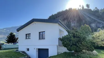 Expose Einfamilienhaus mit großem Grund