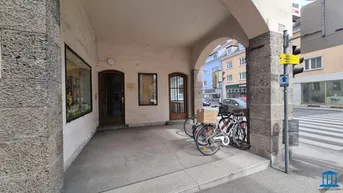 Expose Im HERZEN von Wiener Neustadt / Geschäftslokal in Kreuzungs-Frequenzlage