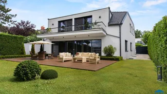 Expose Exklusives Seehaus mit LIFT-Option in vorderster Front (Esterhazy Pachtgrund)